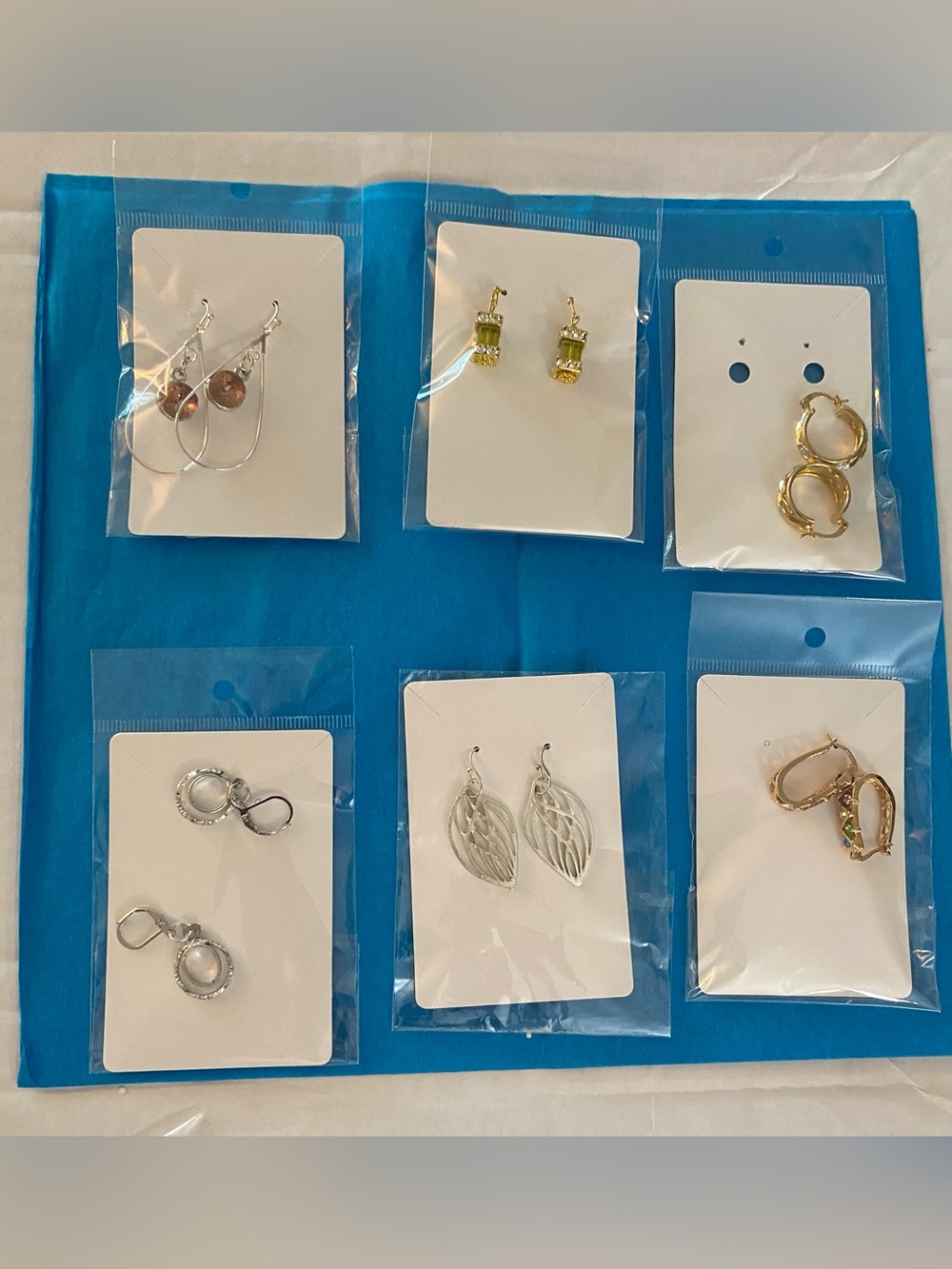 copy of item send - Swarovski earrings NEW (only one pair)